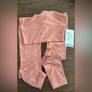 Lululemon Align HR Pant 28” brand new, never worn.